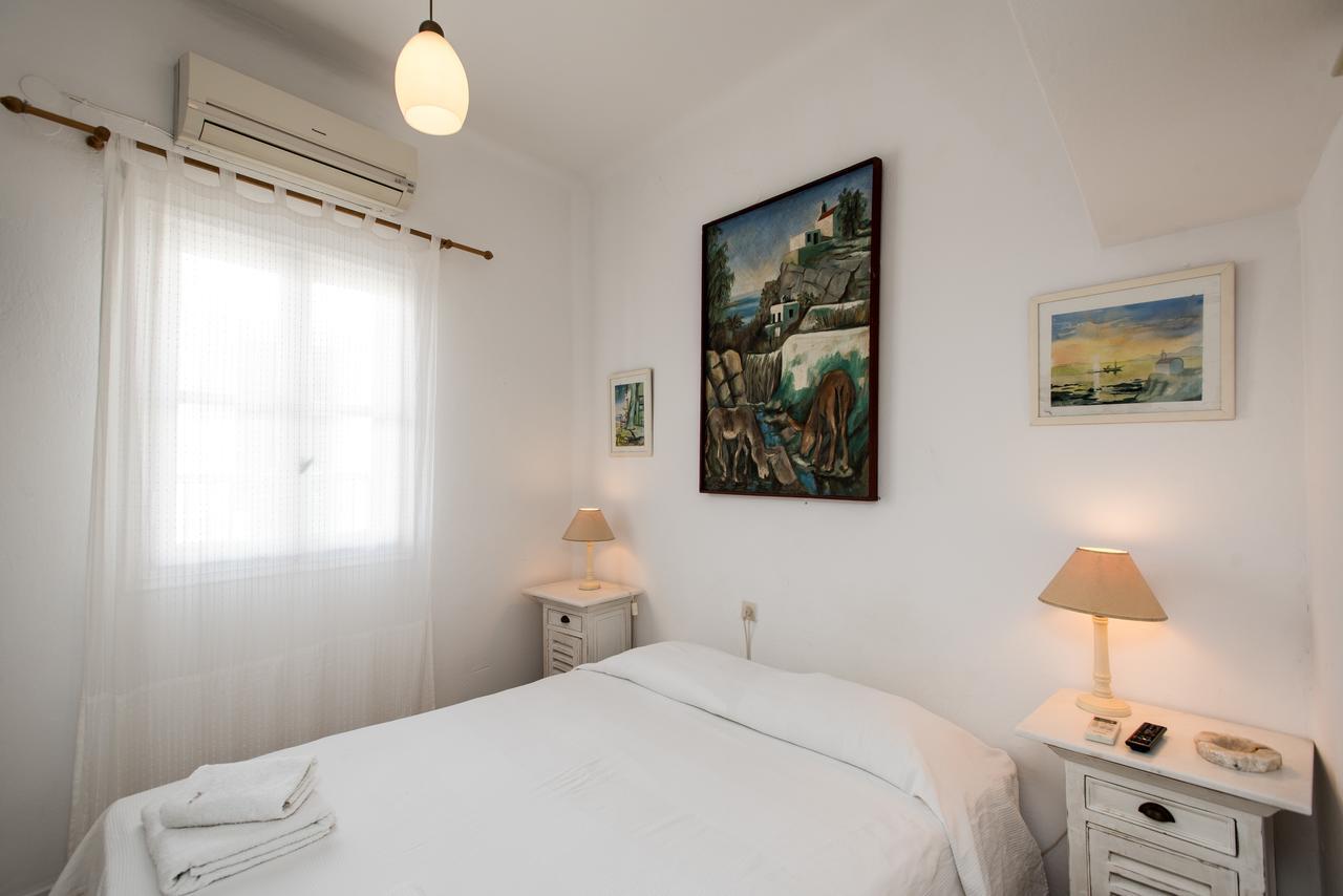 Hotel Delphines Mykonos Town Exterior photo